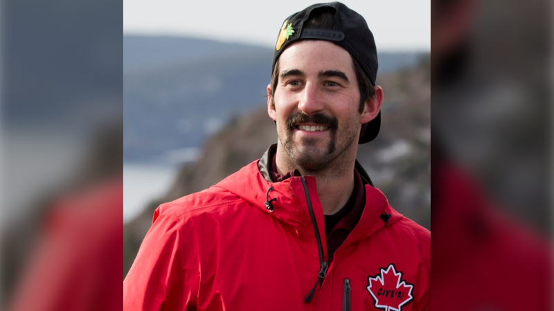 Former Amazing Race Canada contestant Kenneth McAlpine has died after an apparent fall from B.C.'s Mount Gimli. (Amazing Race Canada) 