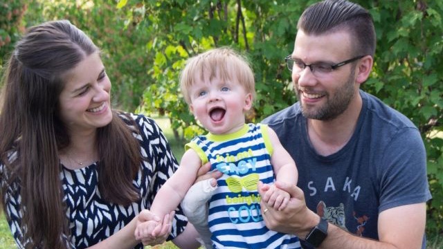 Det. Thomas Roberts leaves behind his wife Shawna and 10-month-old son Theo. (GoFundMe)