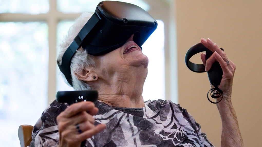 senior virtual reality