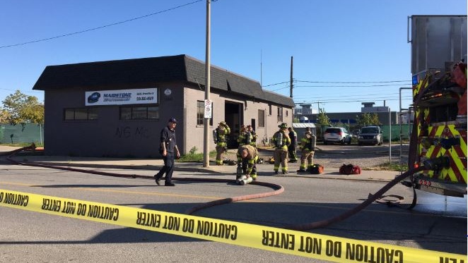 The scene of a fire at Maidstone Auto Body on Drouillard Rd. on October 13, 2019 (Photo courtesy of CTV Windsor's Ricardo Veneza)
