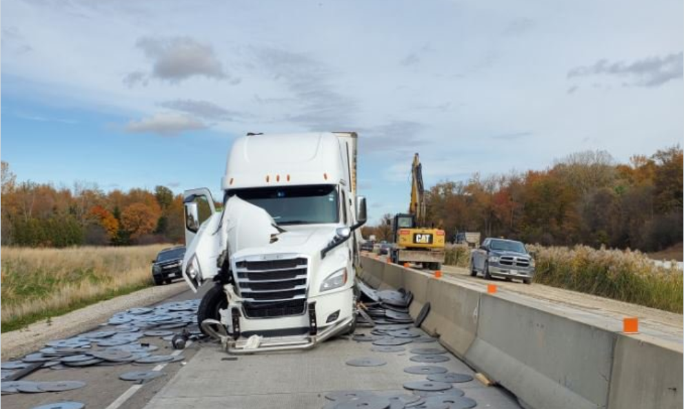 Highway 401 crash near London with two transports