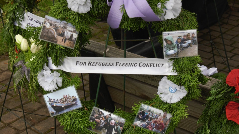 Wreath for refugees fleeing conflict 