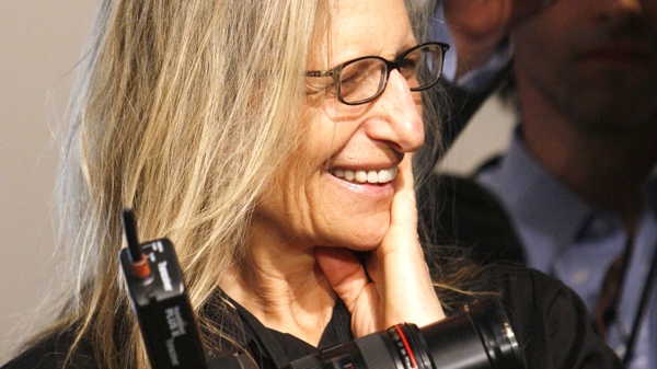 Annie Leibovitz is pictured during a photo shoot while on assignment for Vanity Fair magazine in Washington, Jan. 15, 2009. (AP / Charles Dharapak)
