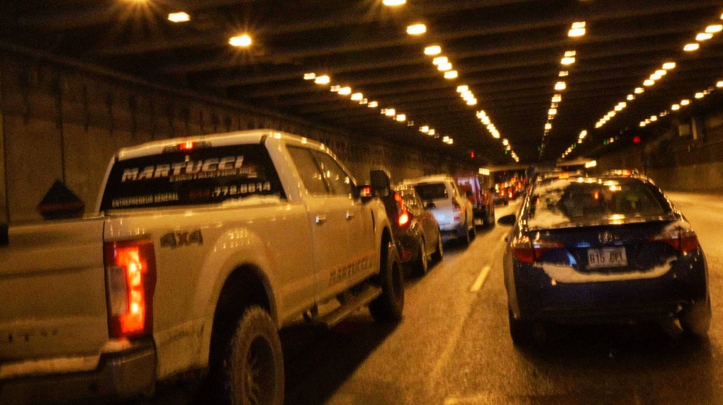 Ville-Marie Tunnel Traffic