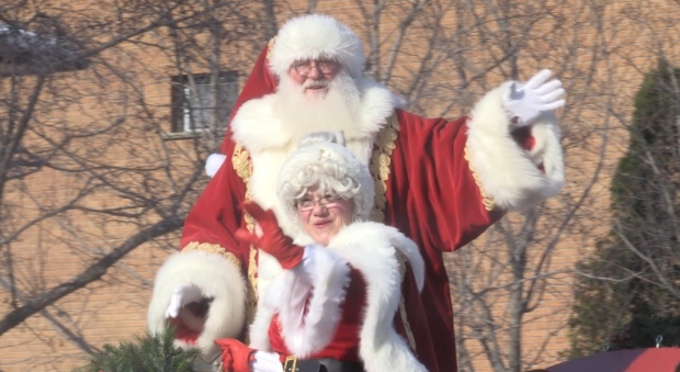 North Bay Santa Claus parade - CTV News