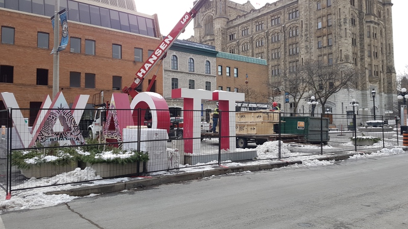 The OTTAWA sign in the ByWard Market gets dismantled to make way for a new, brighter sign coming in December 2019.