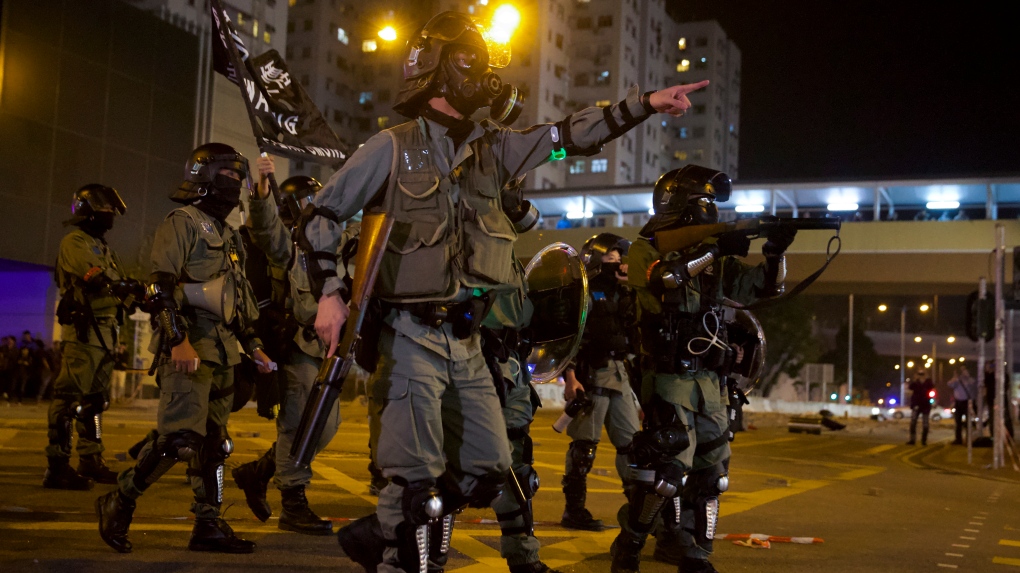 Riot policemen 