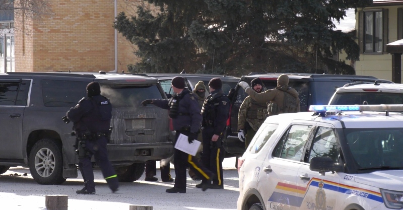 RCMP are seen in Kindersley on Dec. 12, 2019. (Laura Woodward/CTV Saskatoon)