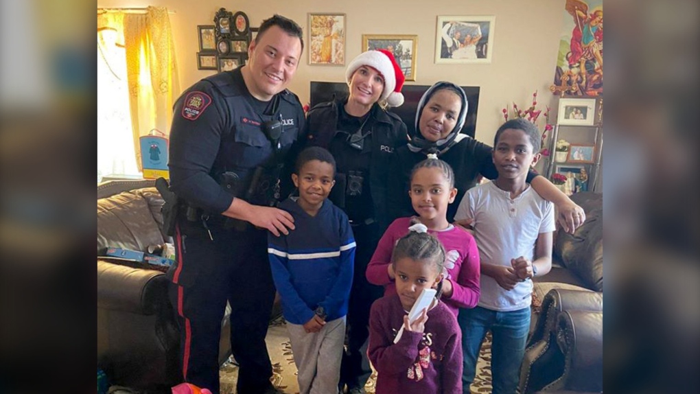 Calgary police Christmas cheer
