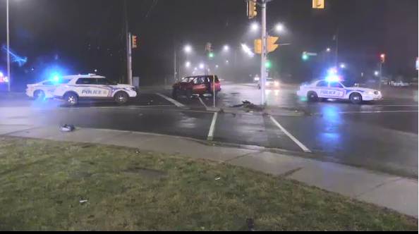 Two vehicles, one believed to be stolen, crashed at the corner of Southdale and Wellington Roads on Sunday, Dec. 29, 2019. (Taylor Choma / CTV London)  
  
