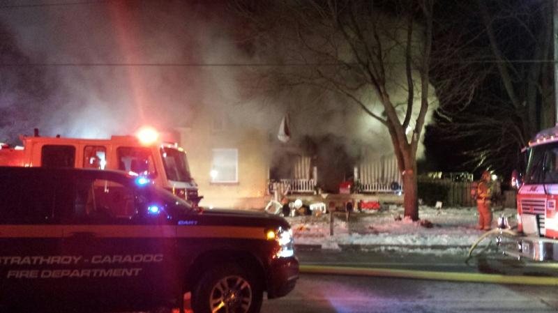 Smoke billows from a house fire in Mount Brydges, Ont. on Thursday, Jan. 9, 2020. (Source: Julie Lee)