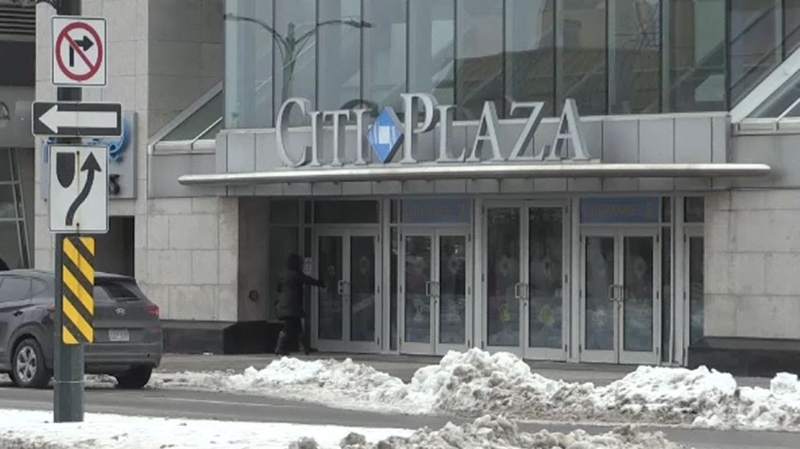 The entrance to Citi Plaza in downtown London, Ont. is seen on Thursday, Jan. 23, 2020. (Bryan Bicknell / CTV London)