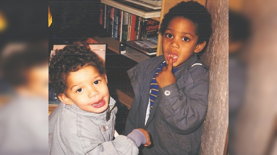 A photo of Aaron and Cavell Johnson as kids