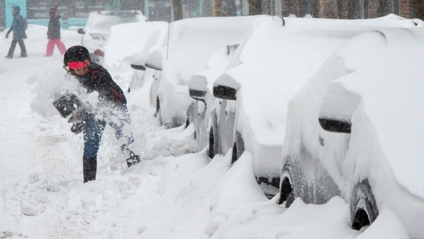 Quebec snowstorm leaves thousands of homes without electricity