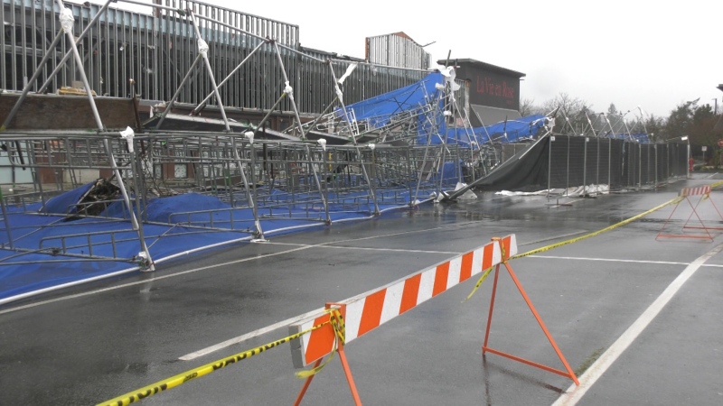 One casualty of the strong winds was the scaffolding outside a business on Millstream Road. (CTV)