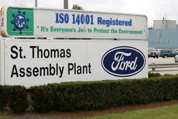 A view of the St. Thomas Asembly Plant in Talbotville, outside London, Ontario on Tuesday July 07, 2009. (Dave Chidley / THE CANADIAN PRESS)