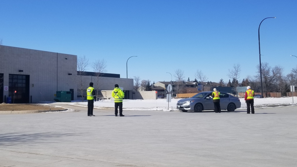 Drive-thru testing site Winnipeg