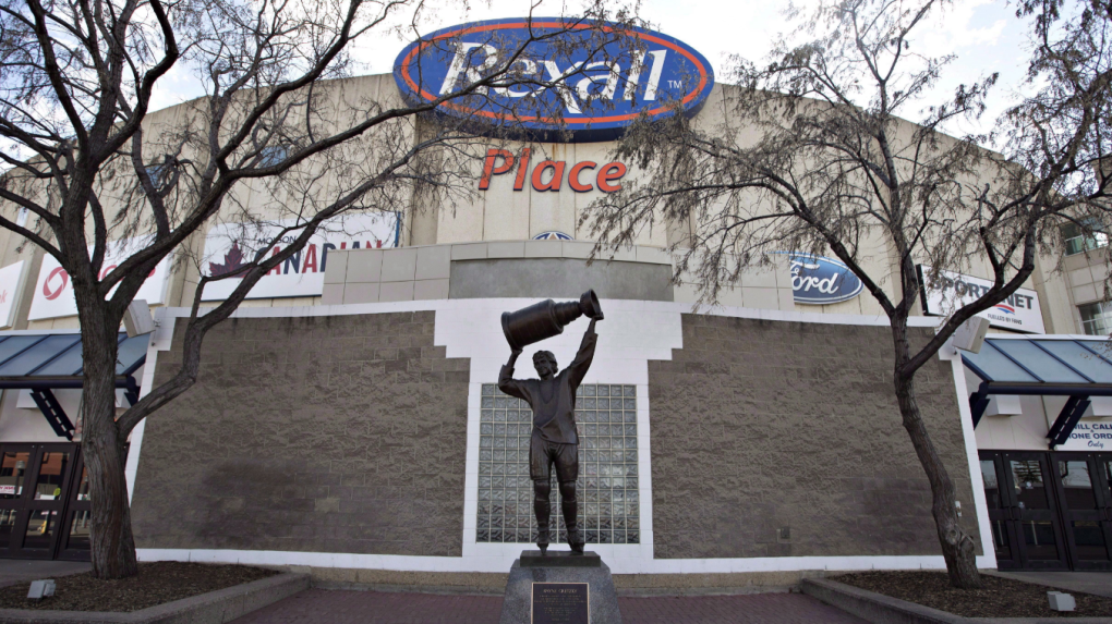 Gretzky Statue Rexall Place