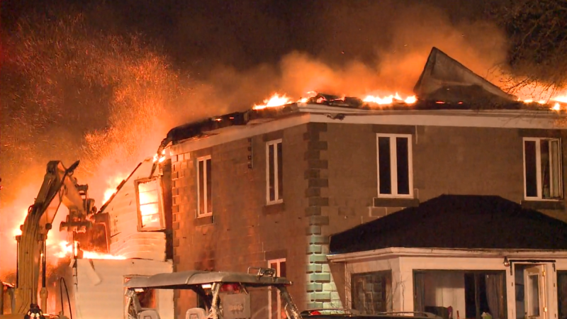A major fire in Kars Monday night has done extensive damage, but no one has been reported hurt.