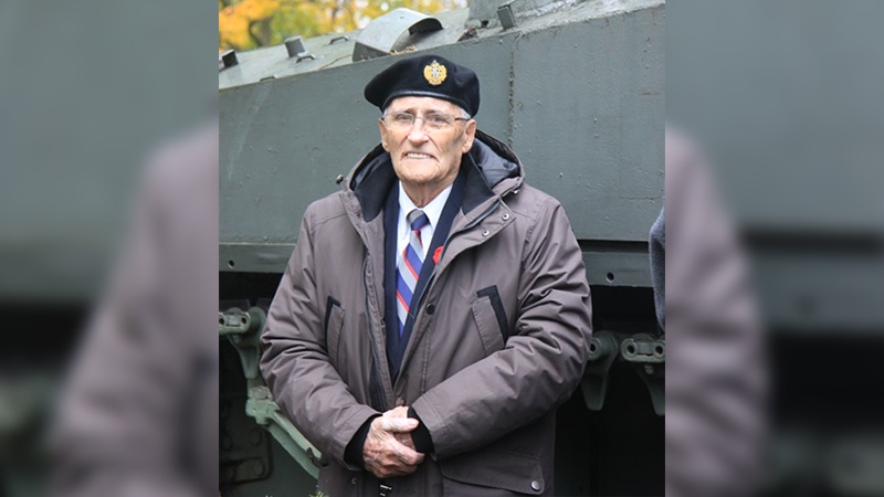 Phil Cockburn of the First Hussars, a Canadian veteran who landed at Juno Beach, is seen in London, Ont. (Source: Joe Murray)
