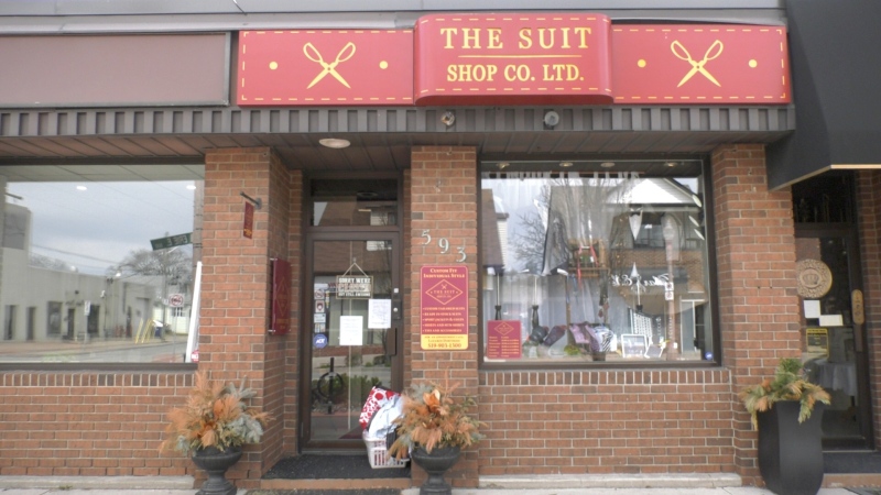 The Suit Shop Co Ltd. in Windsor, Ont. is helping to stop the spread of the coronavirus.
(Sijia Liu / CTV Windsor)