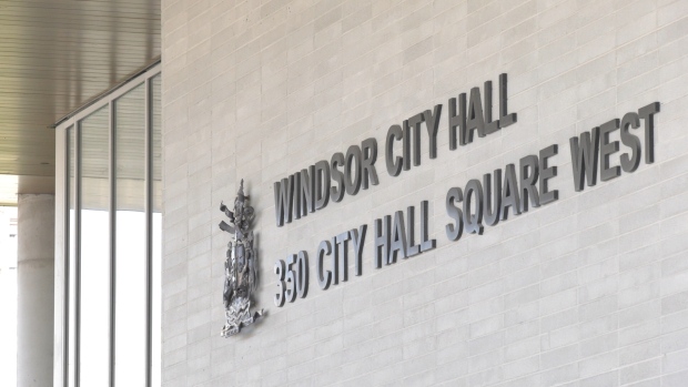 Windsor, Ont. City Hall is pictured on Monday, April 20, 2020. (Ricardo Veneza / CTV News)