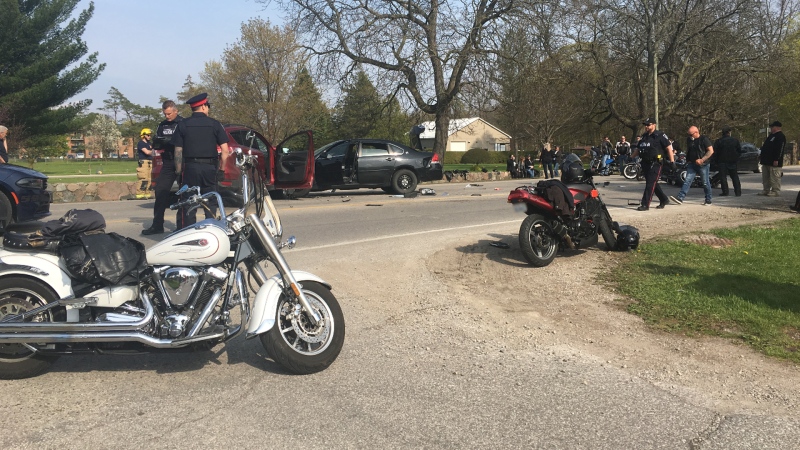 Crash in St. Thomas at Sunset Road and Wilson Avenue,  between Shaw Valley Drive and Elm Street on Saturday, May 16, 2020 (Brent Lale / CTV News)