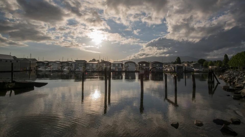 Sunset at the Mosquito Creek Marina captured by Weather Watch by CTV Vancouver app user Dkenz Yap in North Vancouver in May 2020. 