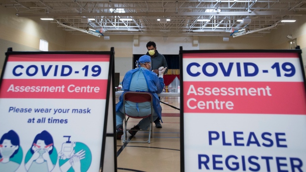 40 persen orang Kanada mengenal orang yang tidak divaksinasi: polling