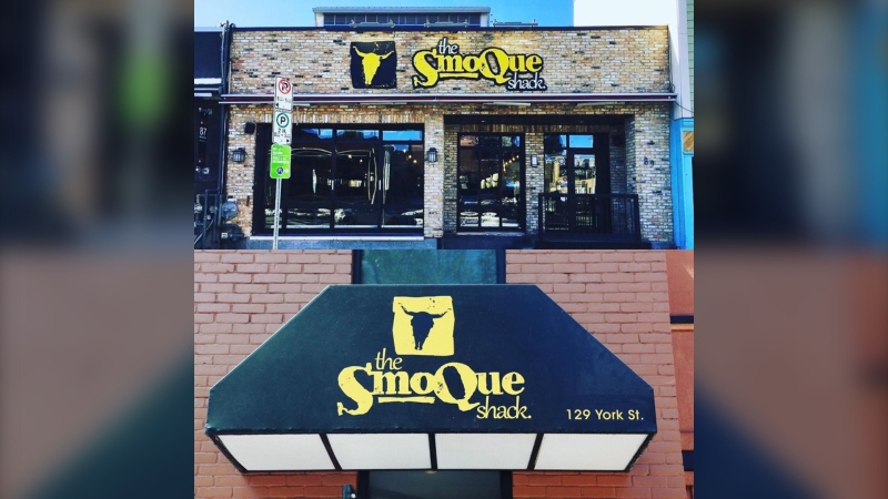 The SmoQue Shack on York Street in the ByWard Market is closing its doors for good, but the menu is not gone. (Photo: SmoQue Shack / Facebook)
