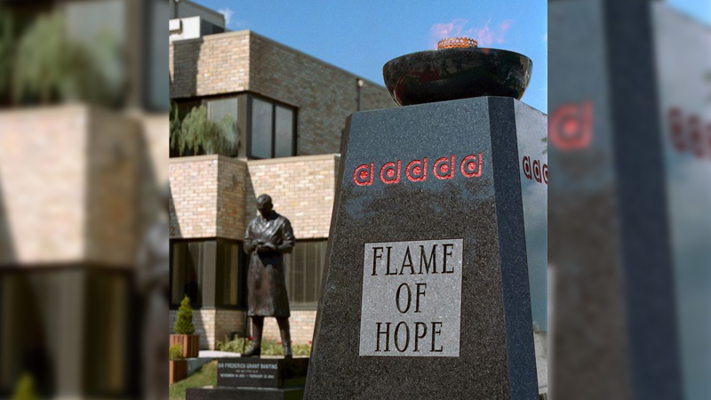 Banting House in London Ontario displays the Flame of Hope prior to vandalism (Source: Banting House)