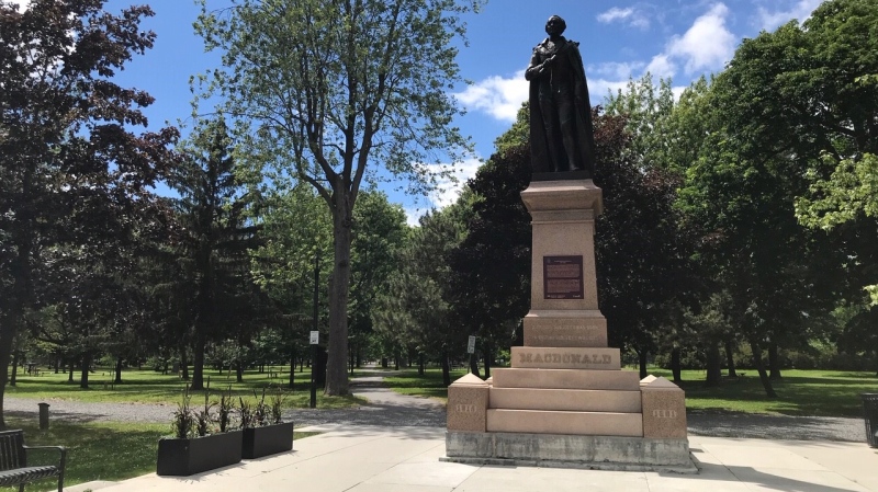 The Sir John A. Macdonald statue in City Park in Kingston, Ont. (Kimberley Johnson / CTV News Ottawa)