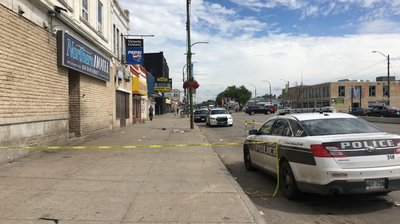  Police tape blocking part of Main Street between Dufferin Avenue and Jarvis Avenue. (Source: CTV News Zach Kitchen)