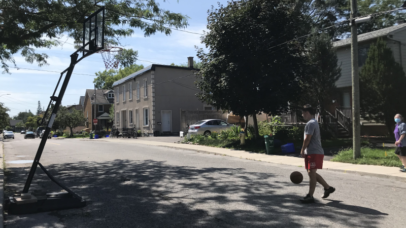 Ottawa Bylaw Services has told residents to move basketball nets off of Drummond Street when not in use. (Leah Larocque/CTV News Ottawa)