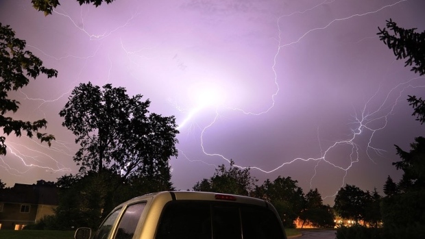 Lightning above my house in Kanata. What an incredible one to watch.  Wow! (Randy Lachance/CTV Viewer)
