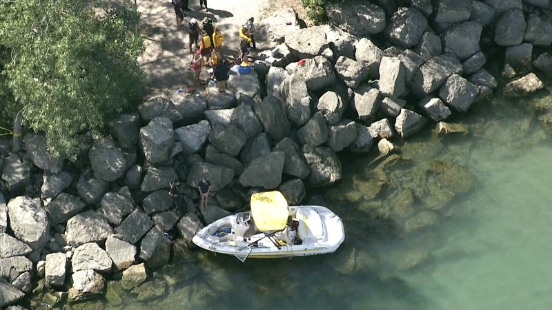 A boat crash in Toronto on Sept. 3, 2020 left one person dead. (CTV News Toronto Chopper)