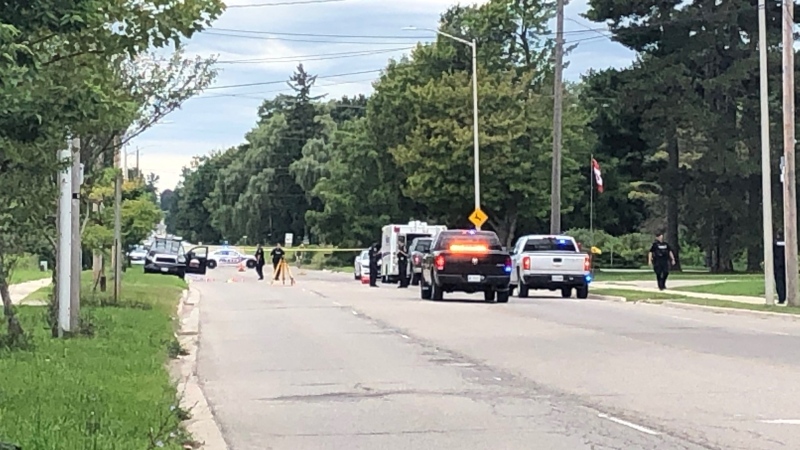 London police are on the scene of a serious crash on Gainsborough Road in London, Ont. on Saturday, Sept. 5, 2020.
(Jordyn Read / CTV London) 