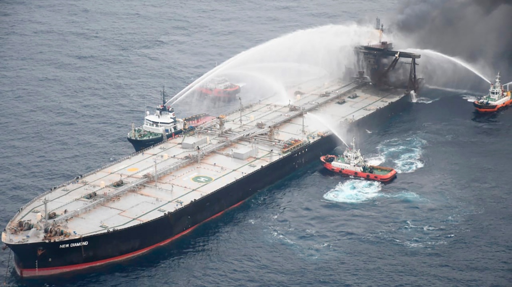 sri lanka oil tanker fire