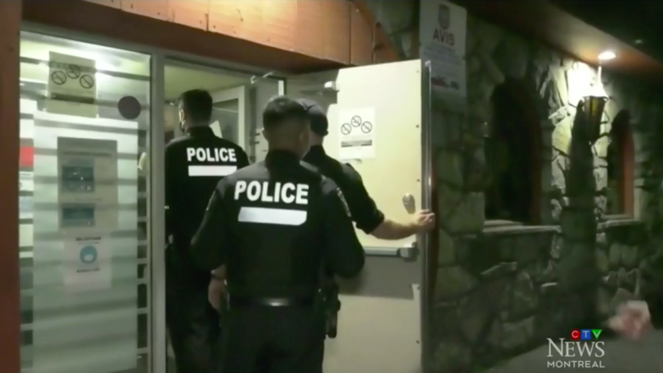 Police visit Montreal bar for COVID-19 crackdown