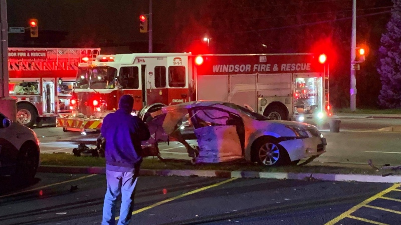 Police were called to the crash on Tecumseh Road East at Roseville Gardens in Windsor, Ont., on Sunday, Oct. 9, 2020. (Source: _OnLocation_ / Twitter)