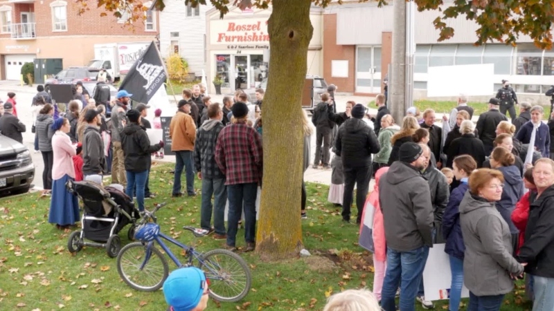A 'Freedom Rally' was held in Aylmer, Ont. on Saturday, Oct. 24, 2020. (Source: Kimberly Neudorf / Facebook)