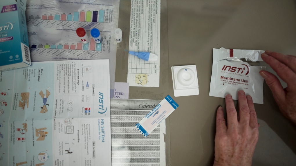 HIV self-testing kit