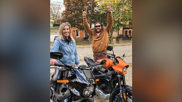 Blackbridge Harley-Davidson drops off rental motorcycles for Jason Momoa (Facebook: Blackbridge Harley-Davidson)