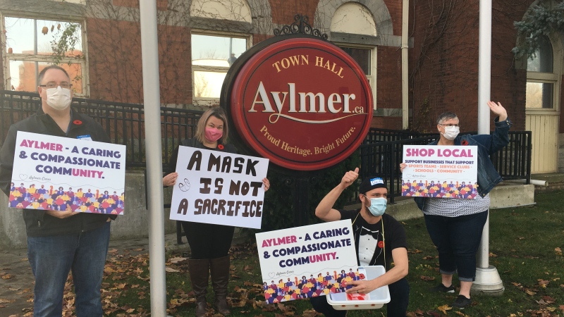 Pro-Aylmer protestors ahead of anti-mask "Freedom March" in Aylmer Ont. on Nov. 7, 2020. (Brent Lale/CTV London)