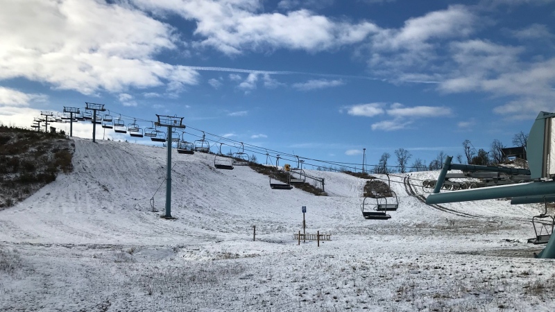 London, Ont.'s Boler Mountain is seen with a light cover of snow on Wednesday, Nov. 18, 2020. (Sean Irvine / CTV News)
