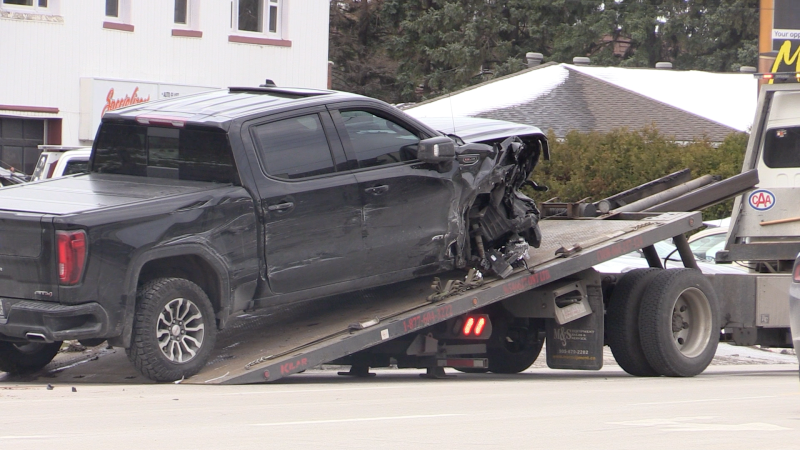 Police are investigating after a five-vehicle crash on Mapleton Ave. and Essa Road on Thursday, November 19, 2020 (Mike Arsalides/CTV News)