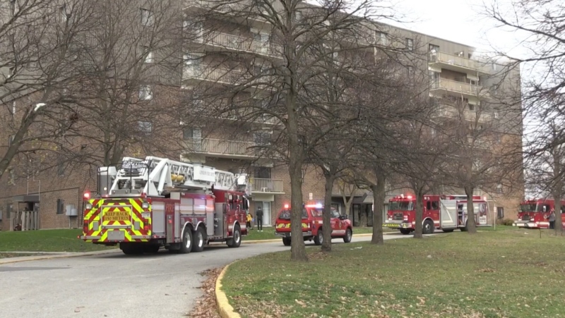 Crews respond to an apartment fire at 560 Mornington Ave. in London, Ont. Friday, Nov. 20, 2020. (Jim Knight / CTV News)
