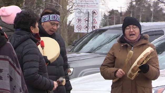 Saugeen Ojibway Nation protest in Sauble Beach Ont. on Dec. 8, 2020. (Scott Miller/CTV London)