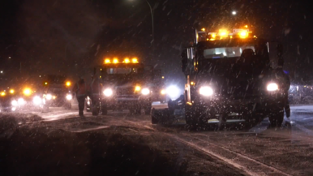 Calgary, snow, roads, crews