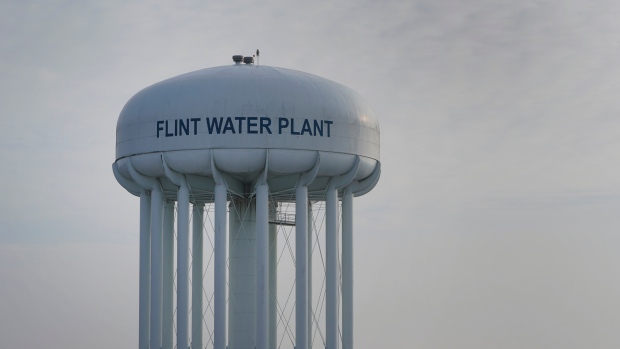 Hakim menyetujui penyelesaian US6 juta dalam litigasi air Flint